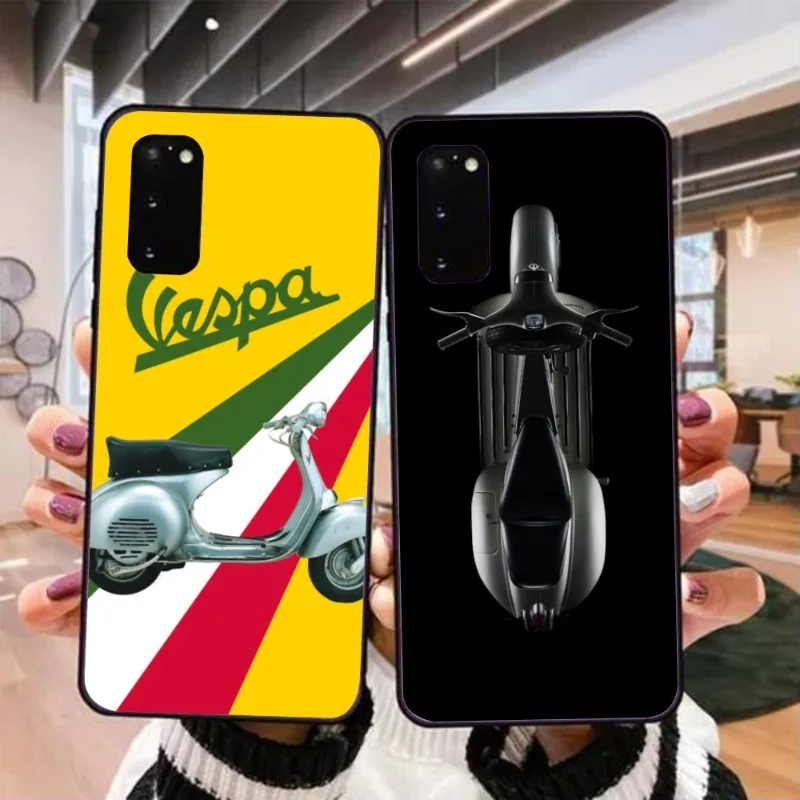 V-мотоцикл Vespa для Realme GT 2 9i 8i 7i Pro X50 X2 C35 C21 C20 C11 C3 черный мягкий чехол