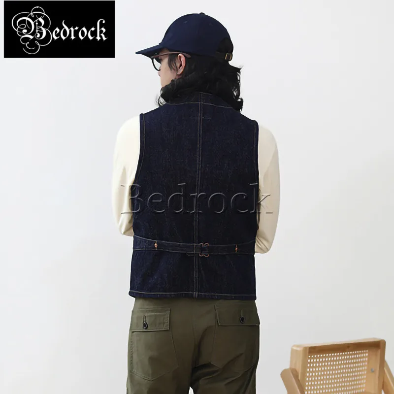 Рисунок 3 - Винтажный жилет MBBCAR с пряжкой