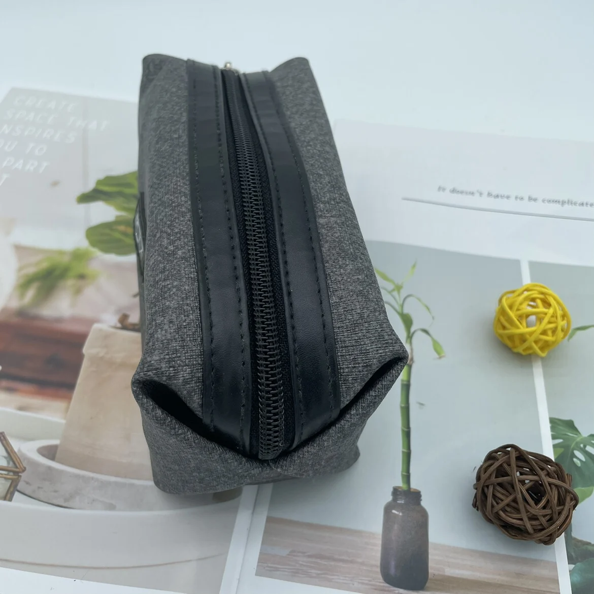 Tumi Men and Women Waterproof Bag Organizer Makeup Case Makeup Bag Toiletry Bag Cosmetic Bag Makeup Bags Purse Makeup Pouch