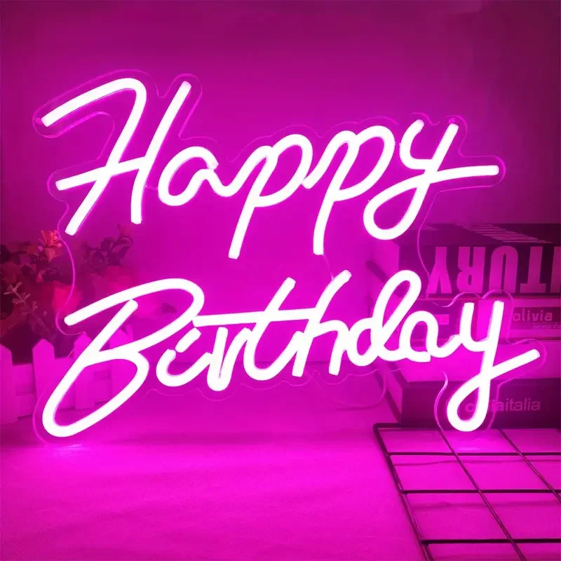 Неоновая вывеска "Happy Birthday" |