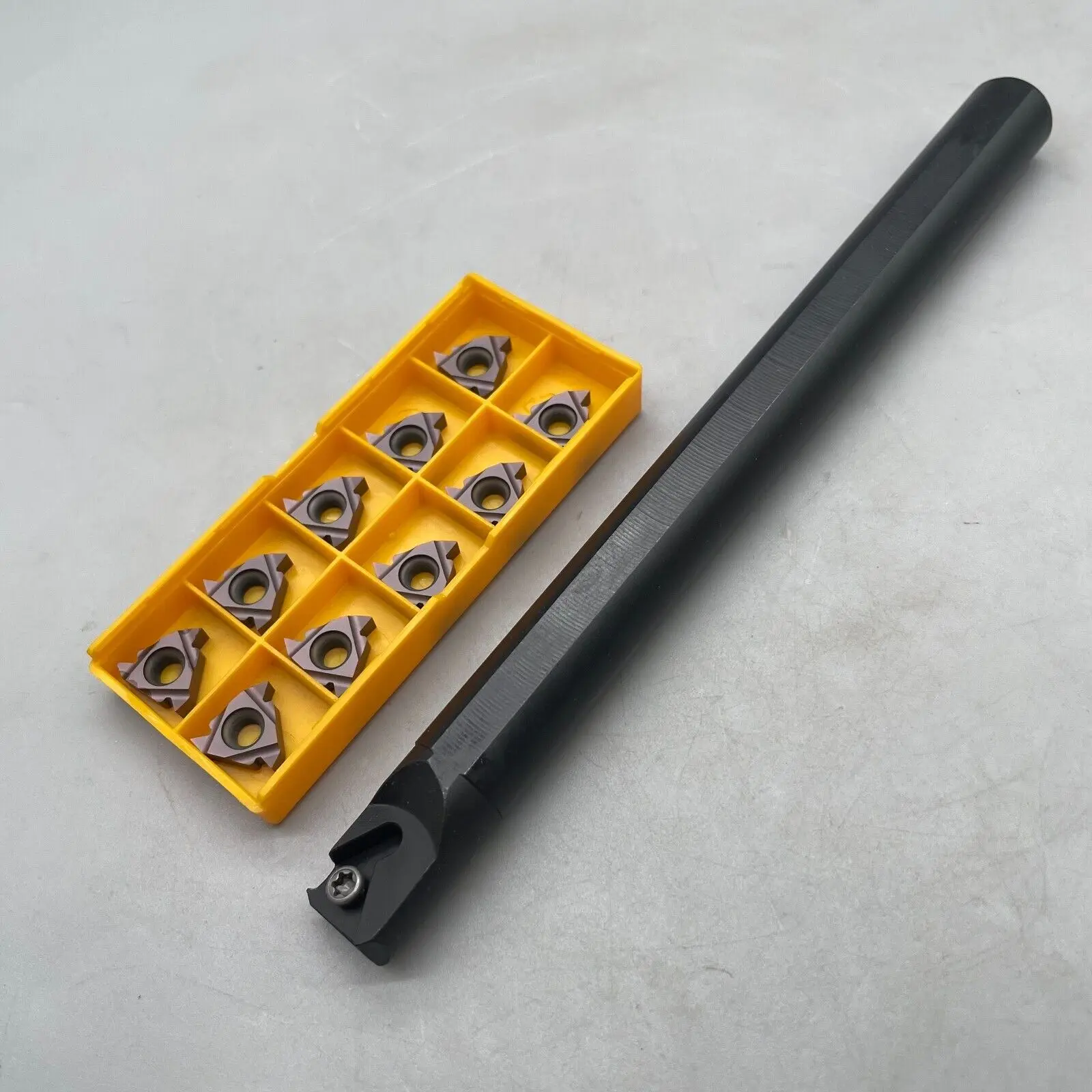 Рисунок 2 - 16ER AG60 + SNL0016Q16 CNC токарный