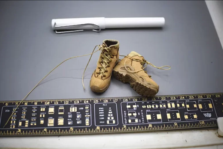 

ES26046R 1/6 75th Ranger Regiment Solid Boots Model for 12'' Figure