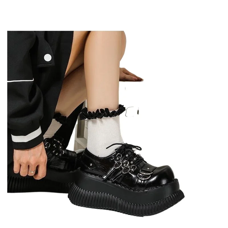 Новинка 2024 женские кожаные туфли Y2k с низким верхом на платформе красивые толстой