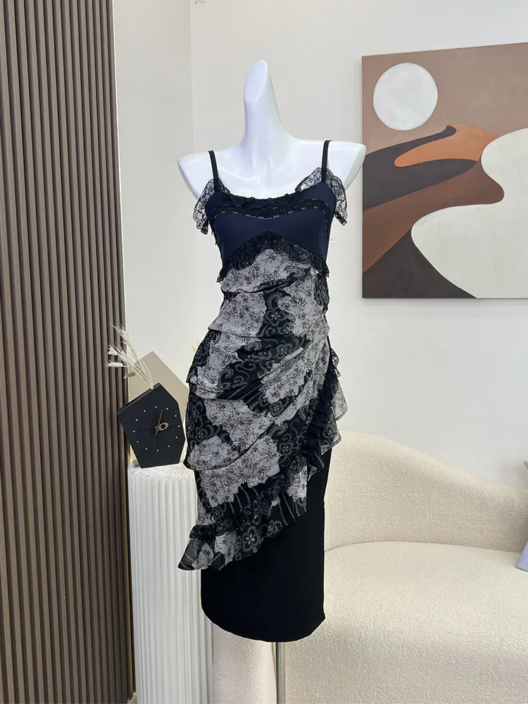 Женское платье-корсет на бретелях-спагетти без рукавов