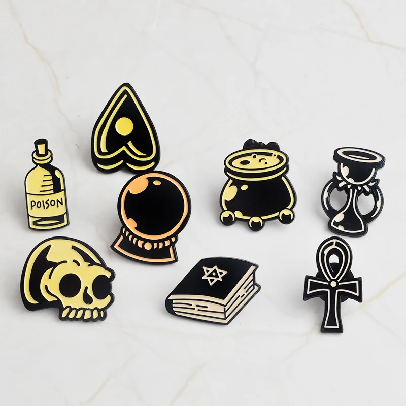

Wizard Brooch Creative Skull Book Collar Bag Accessories Brooch Wholesale And Retail Lapel Pins