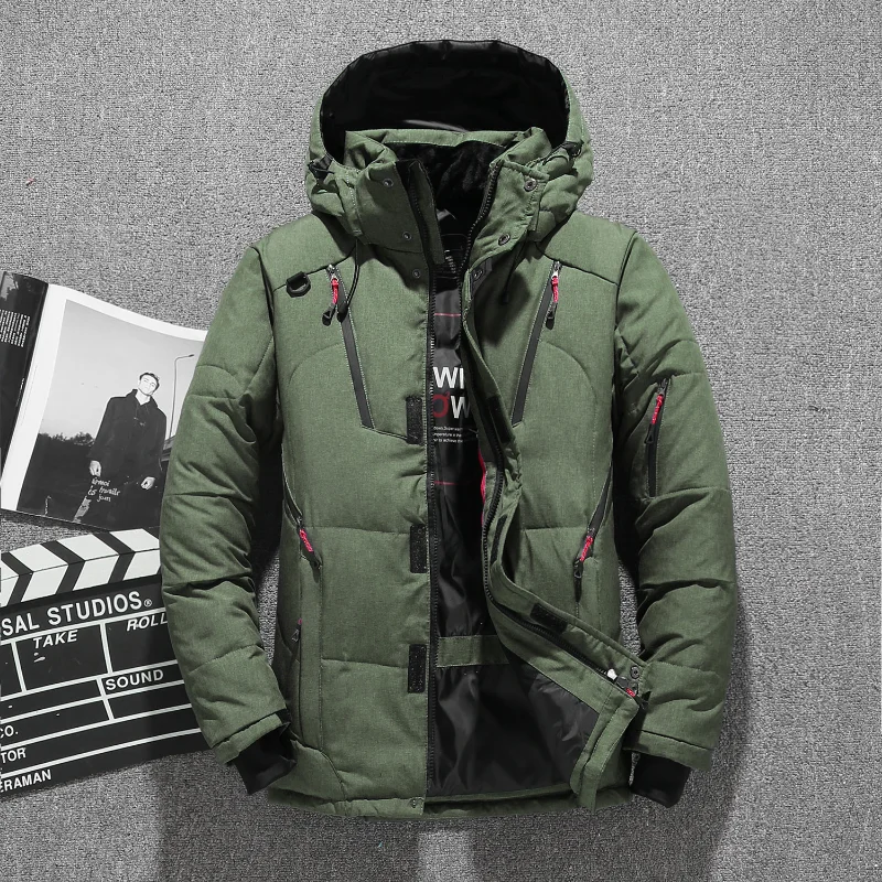 2023 New Young Men's Winter Short Down Jacket Thickened Comfortable White Duck Down Luxury Sports Outdoor Ski Suit Winter Jacket