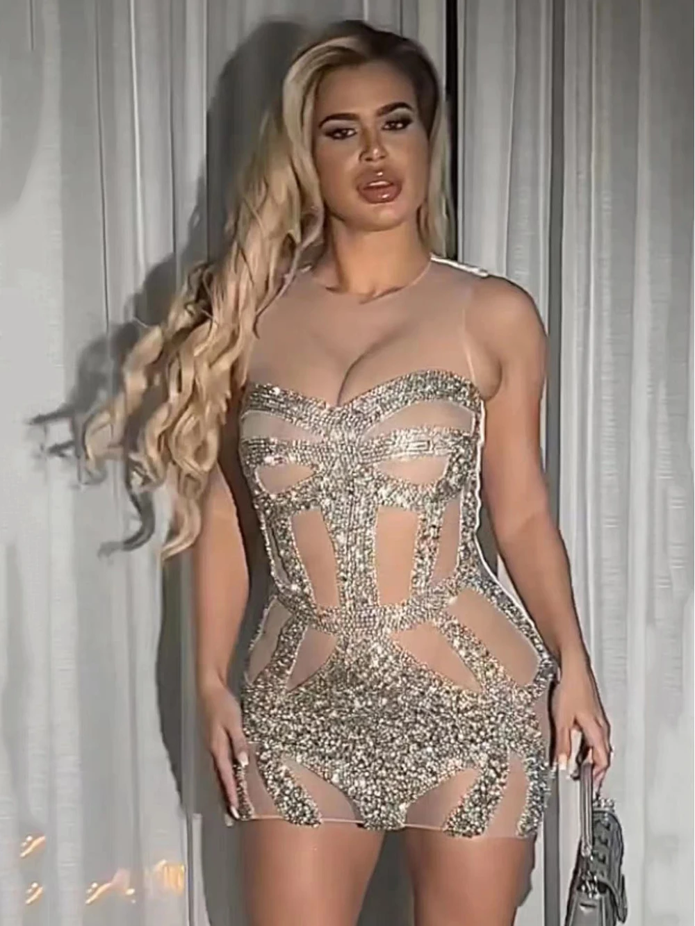 

Женское летнее привлекательное Сетчатое облегающее мини-платье бежевого цвета с круглым вырезом и стразами, элегантное вечернее Клубное платье, модель 2023 года