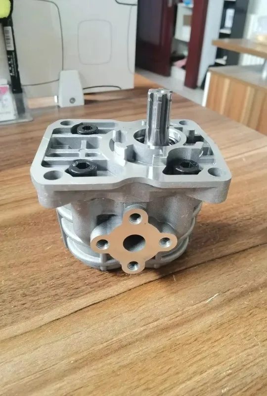 Шестеренчатый насос NSH Европейский трактор асфальтоукладчик Гидравлический