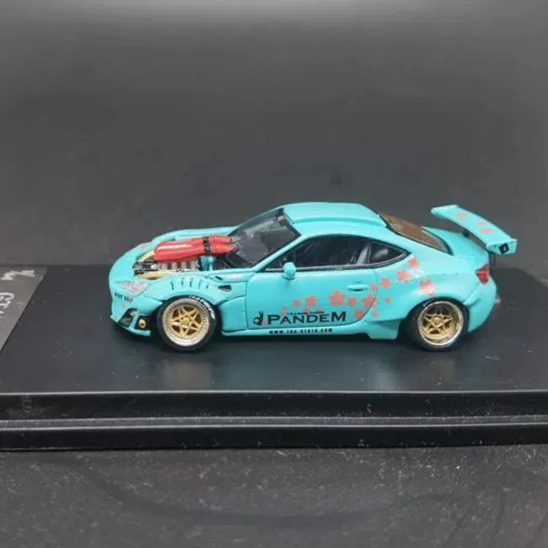 GUMOUT 86 подтяжка лица 458 4586GT HKM 1/64 модель автомобиля из сплава Sakura Blue DCM