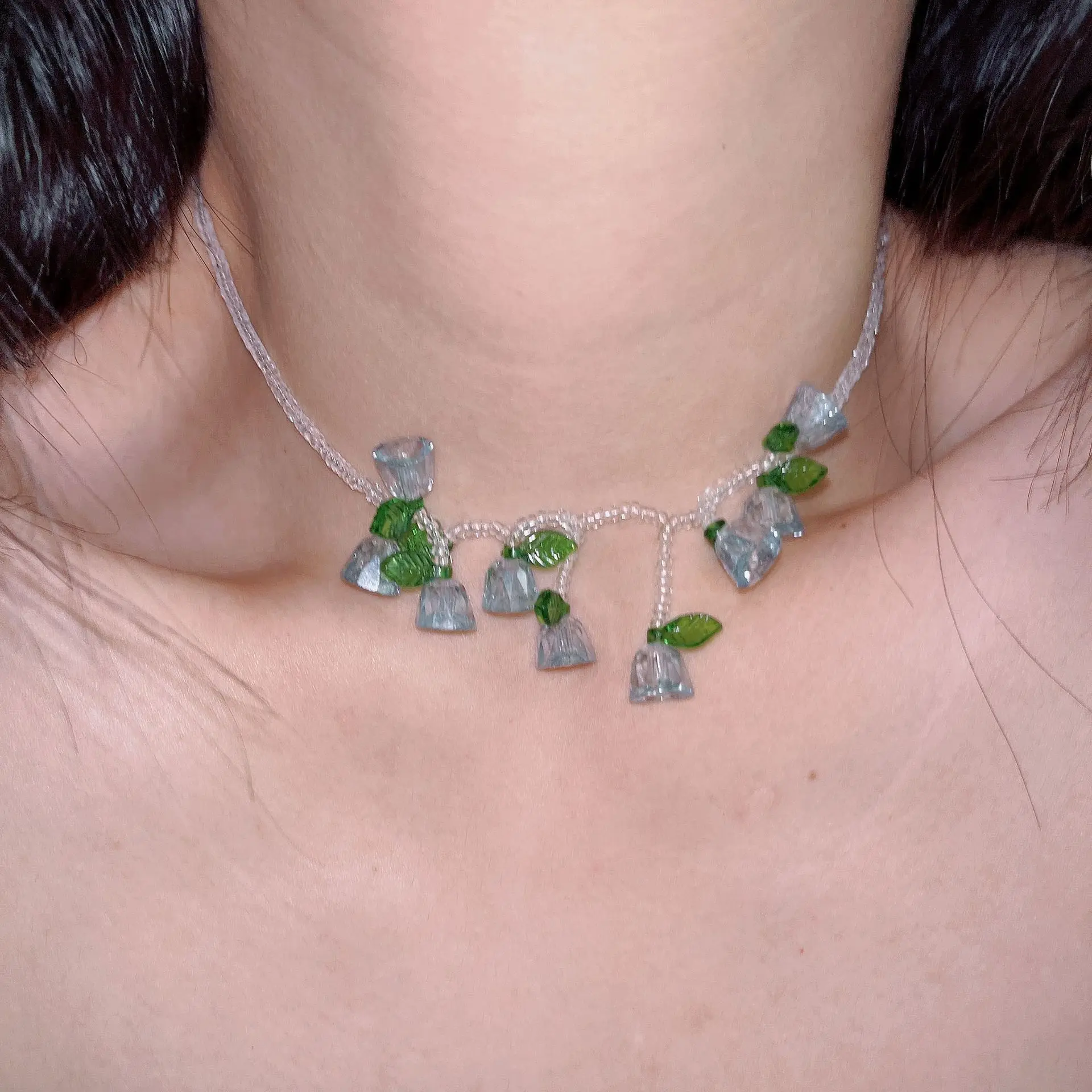 

Silver Coler Asymmetric Geometric Knot Lily Of The Valley Flower Leaf Earrings Small Fresh Crystal Earrings Earrings