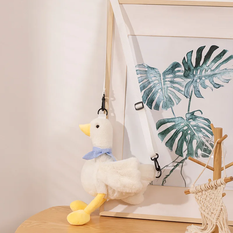 Плюшевая сумка для маленькой утки