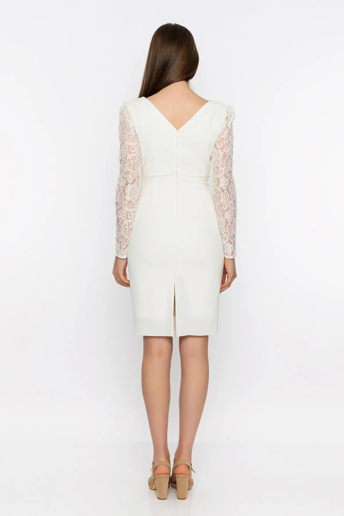 

2021 New Long Sleeve Lacy White Women Dress Casual Elegant Loose Dresses for Ladies Spring Fashion Street Style Party Night