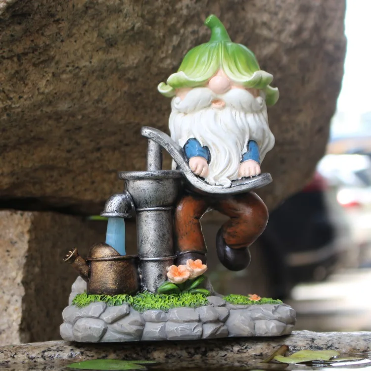

Resin Dwarf Statue Fetching Water Gnome Mini Ornament Solar Powered Miniature Courtyard Garden Decoration
