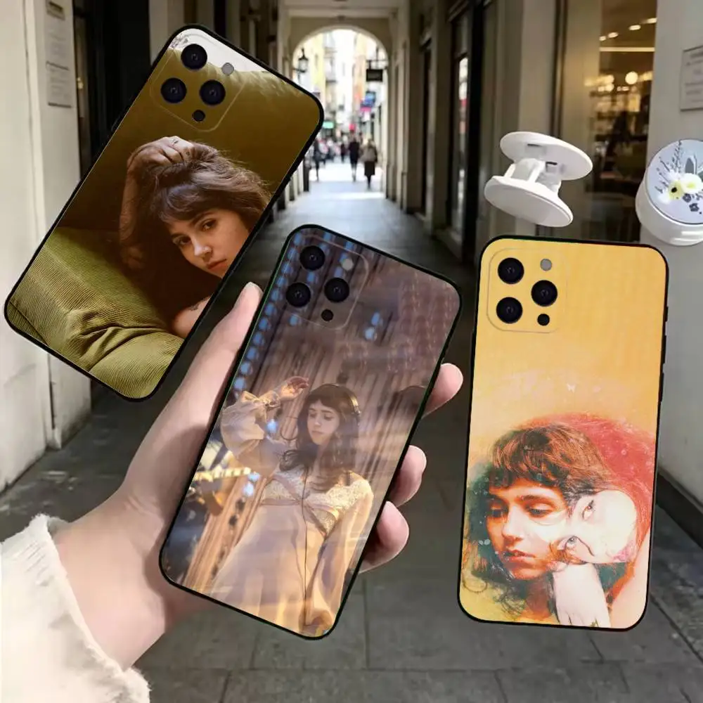 Фото Чехол для телефона Singer Clairo C-Charm Fashion Black Soft, совместимый с iPhone 11, 12, 13, 14, 15, 16, 17 Pro Max Mini Plus Air. №1