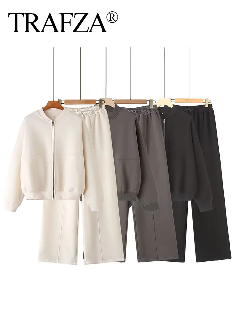 Костюм брючный женский осенний однотонный на молнии с длинным рукавом и