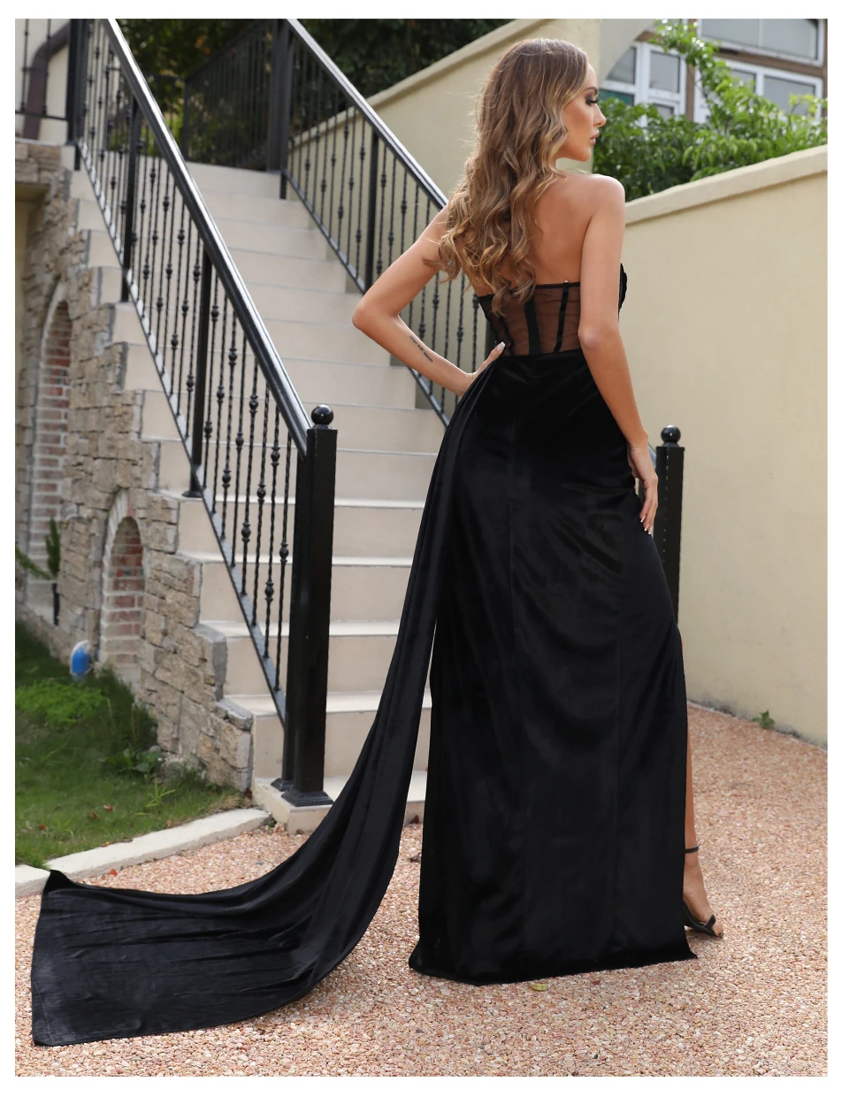 Luxury Evening Dresses Sleeveless Boat Neck Criss-Cross Design 2022 New Backless Dress Soft Velour Gown Ready-to-wear