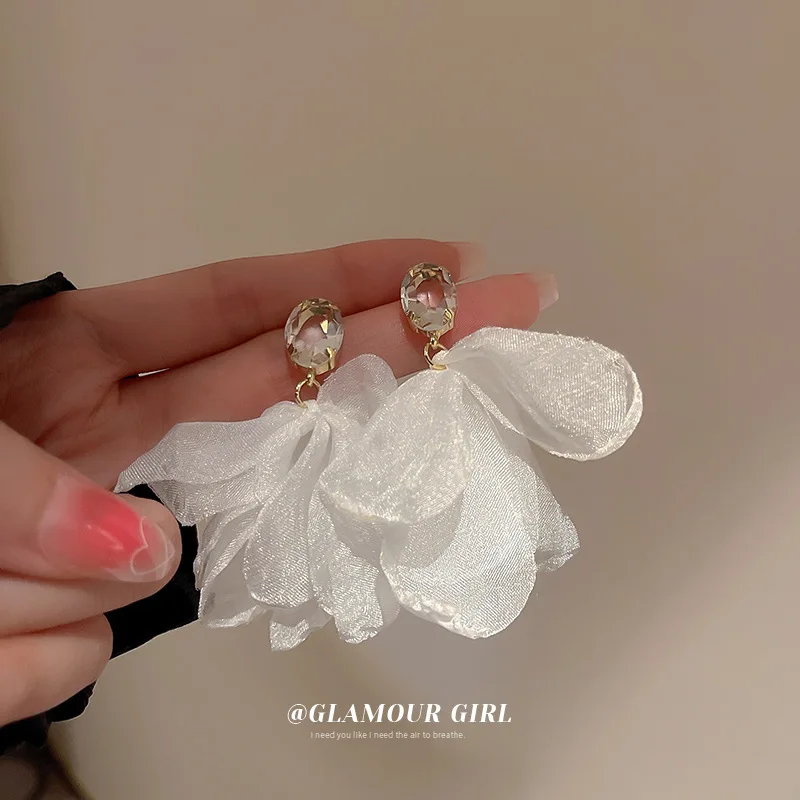 

Silver Needle Diamond Mesh Petal Earrings, Korean Spring And Summer Fresh Super Fairy Artistic Style, Earrin