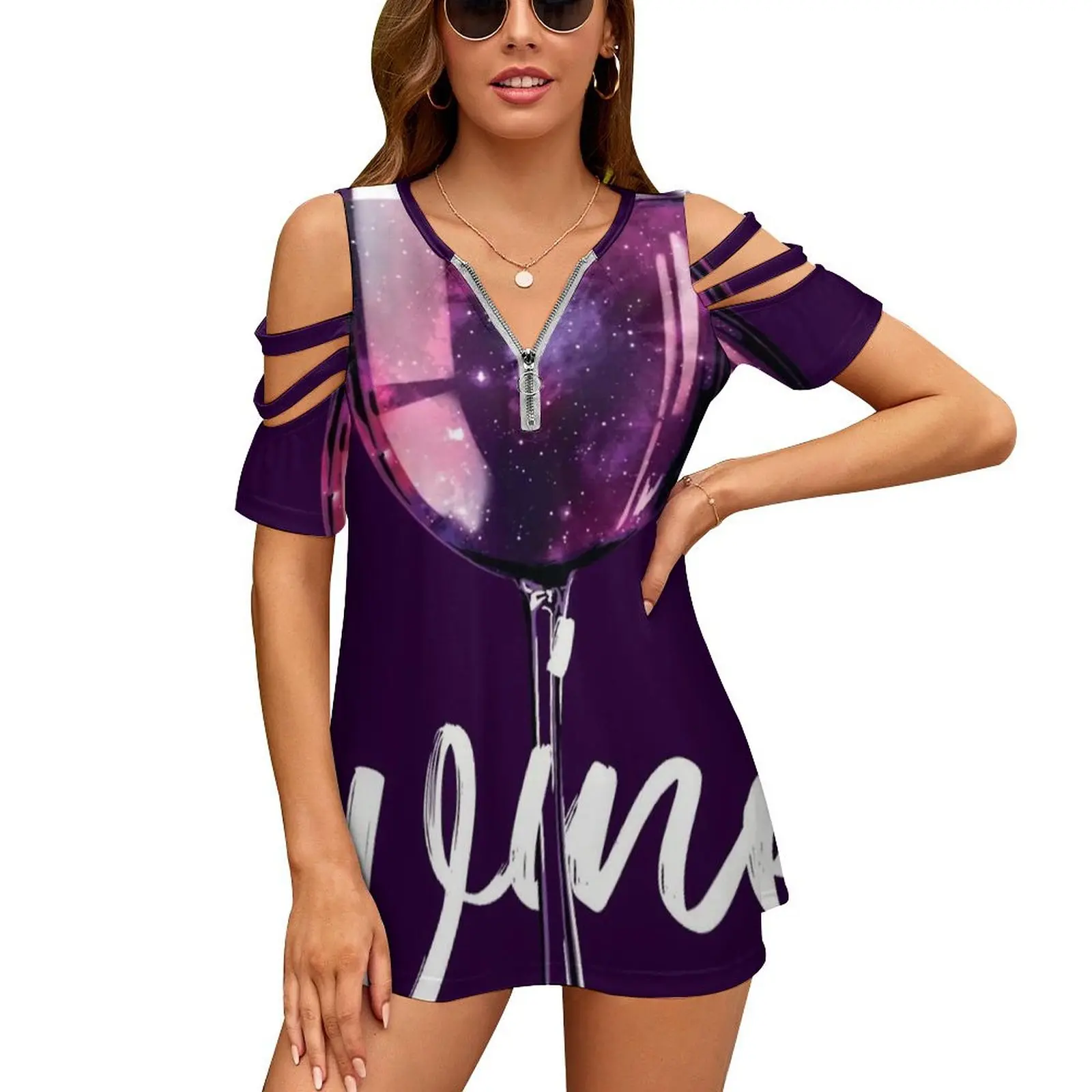 

Женская летняя футболка с V-образным вырезом и цветочным принтом