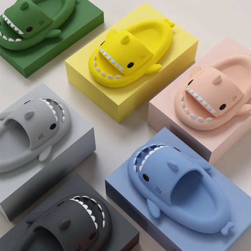 

Summer Kids Slippers Non-slip Solid Bathroom Beach Shoes Children Indoor Soft Sandals Anti-slip Children Slippers