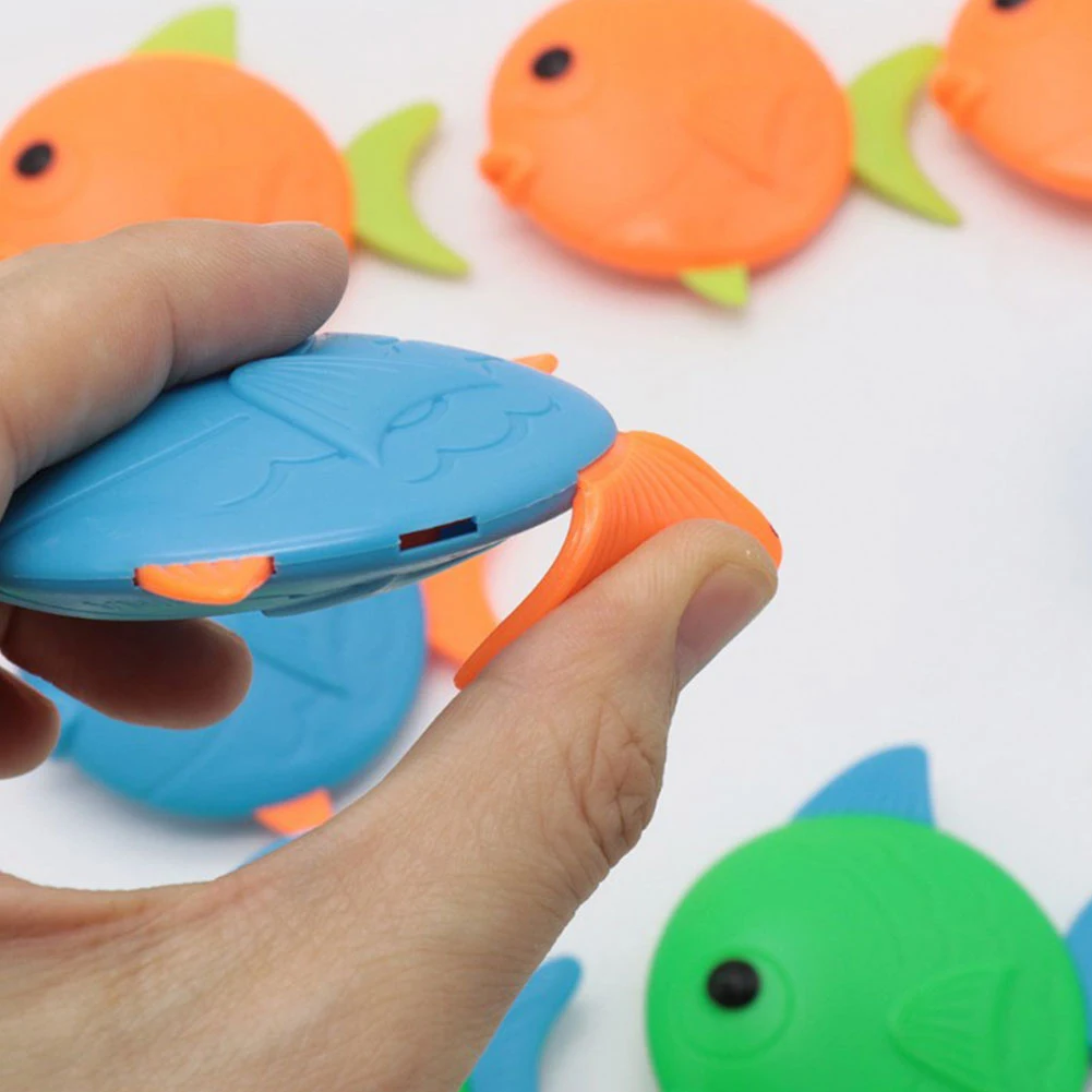 

Funny Diving Game Toys Summer Throwing Water Underwater Training Sinking Pool Dive Bauble for Children Festival Toys