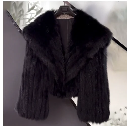 Women's High Brand Fur Coat New Fox Fur Sailor Collar Woven Short Top Fashion Short Loose Wool Jackets for Ladies New Design