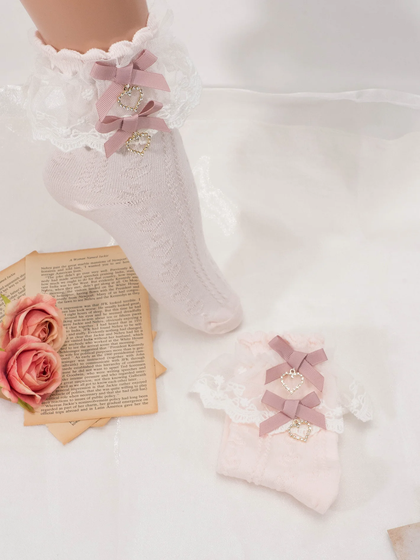 Japanese Style Maiden Lace Heart-Shaped Bow Leg-Shaping Girl Socks Mass-Produced Lolita Mid-Calf Socks Sweet and Cute Stocking