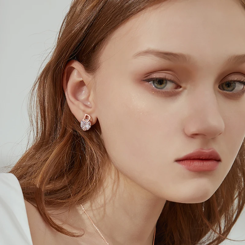 Модные Винтажные серьги-гвоздики с буквой D для женщин модные блестящие