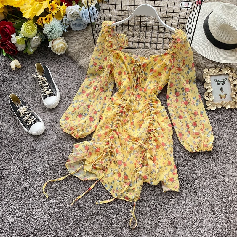 

Винтажное милое шифоновое платье в иностранном стиле с квадратным воротником и оборками по краям и цветочным принтом