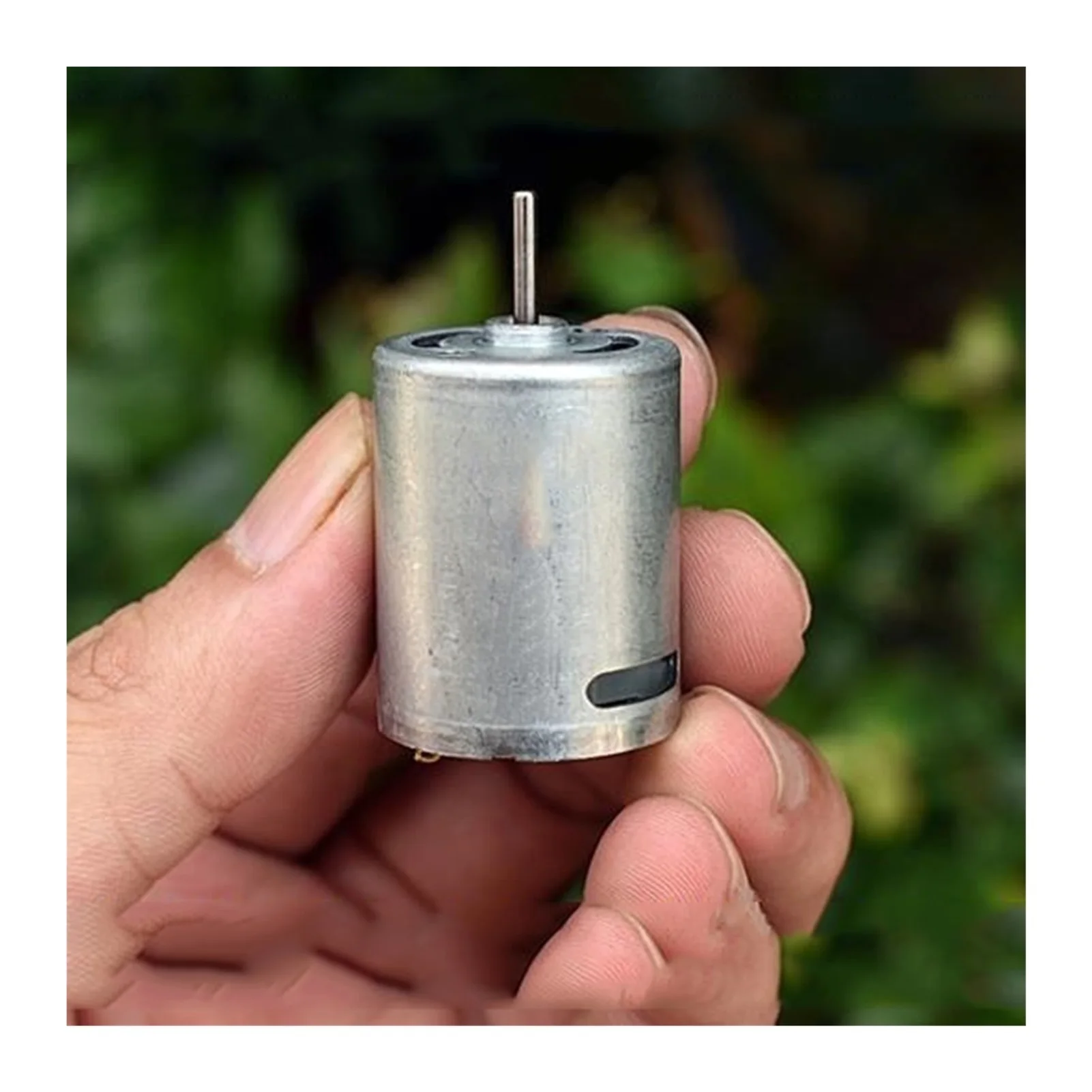 

Tiny DIY Handmade Motor Car Modle Motor Ship Modle Motor Air Pumps Motor Water Pumps Motor 370 DC Motor 6V 25000RPM Motor