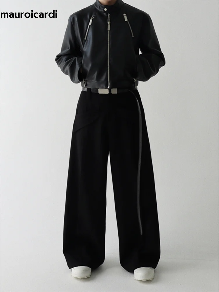 

Mauroicardi Spring Autumn Short Black Pu Leather Jacket Men Zipper Long Sleeve Stand Collar Cool Luxury Designer Clothes