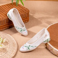kawaii shoes mercerized embroidered cloth shoes womens ethnic retro hanfu shoes low heeled wedge heeled embroidered shoes