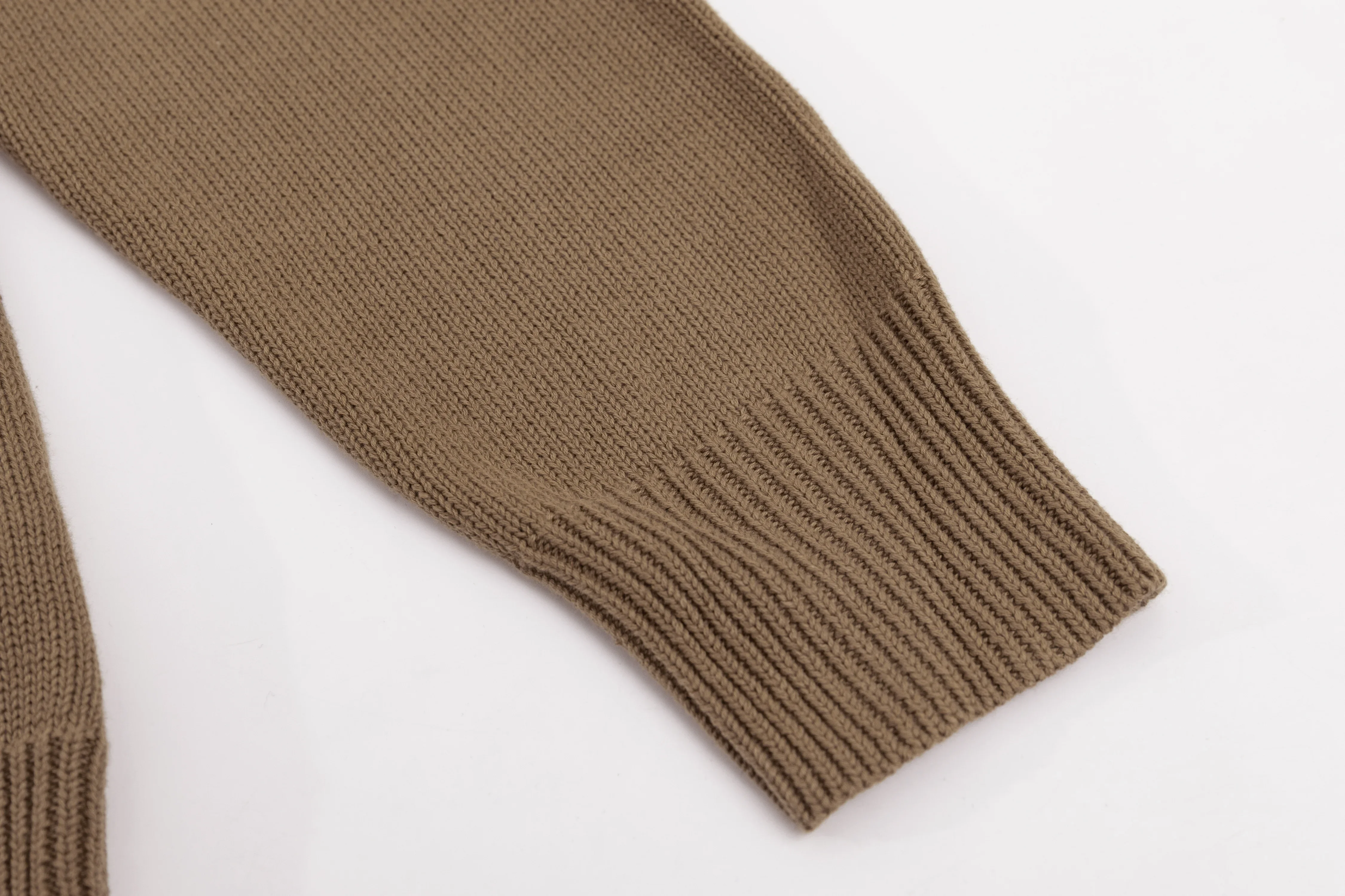 Новинка 2024 мужской кардиган с V-образным вырезом однотонный вязаный свитер