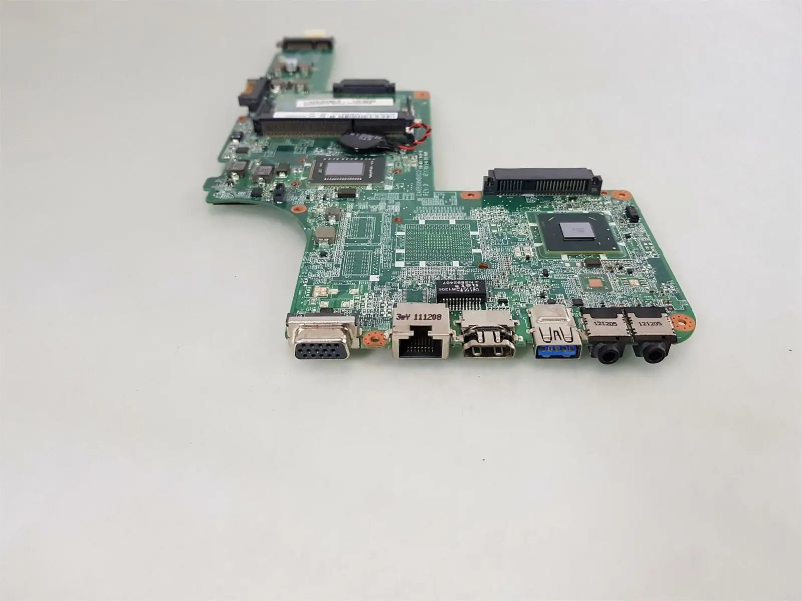 

FOR Toshiba Satellite L830 Laptop Motherboard With i3-2367M 1.40GHz CPU DA0BU8MB8D0