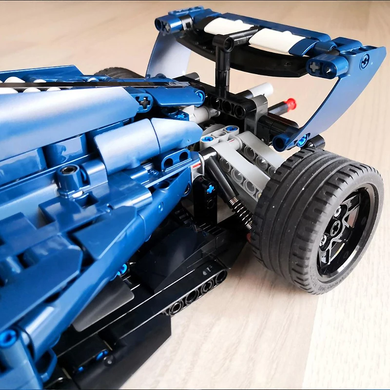 Модель гоночного спортивного автомобиля 2024 F1 модель суперкара строительные