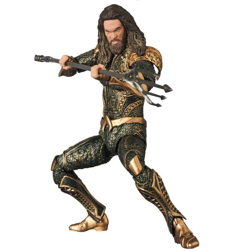 

Mafex 061 Aquaman Articulated PVC Collectible Joints Moveable Action Figure Toys 16cm