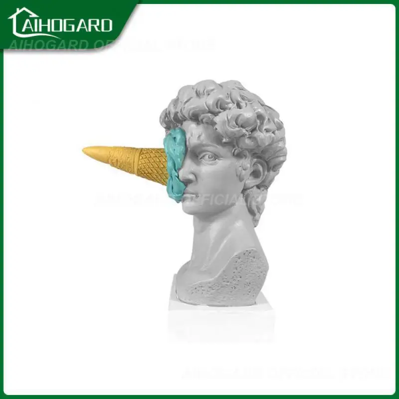 

Corrosion-resistant Key Storage Holder Desk Decoration Wear-resistant Ice Cream David Statue Not Easy To Fade Resin Room Decor