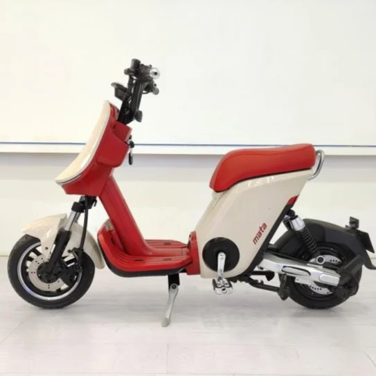 

Electric scooters 1500W 60miles 35mph speed electrica moped electro motorbike e-cycles