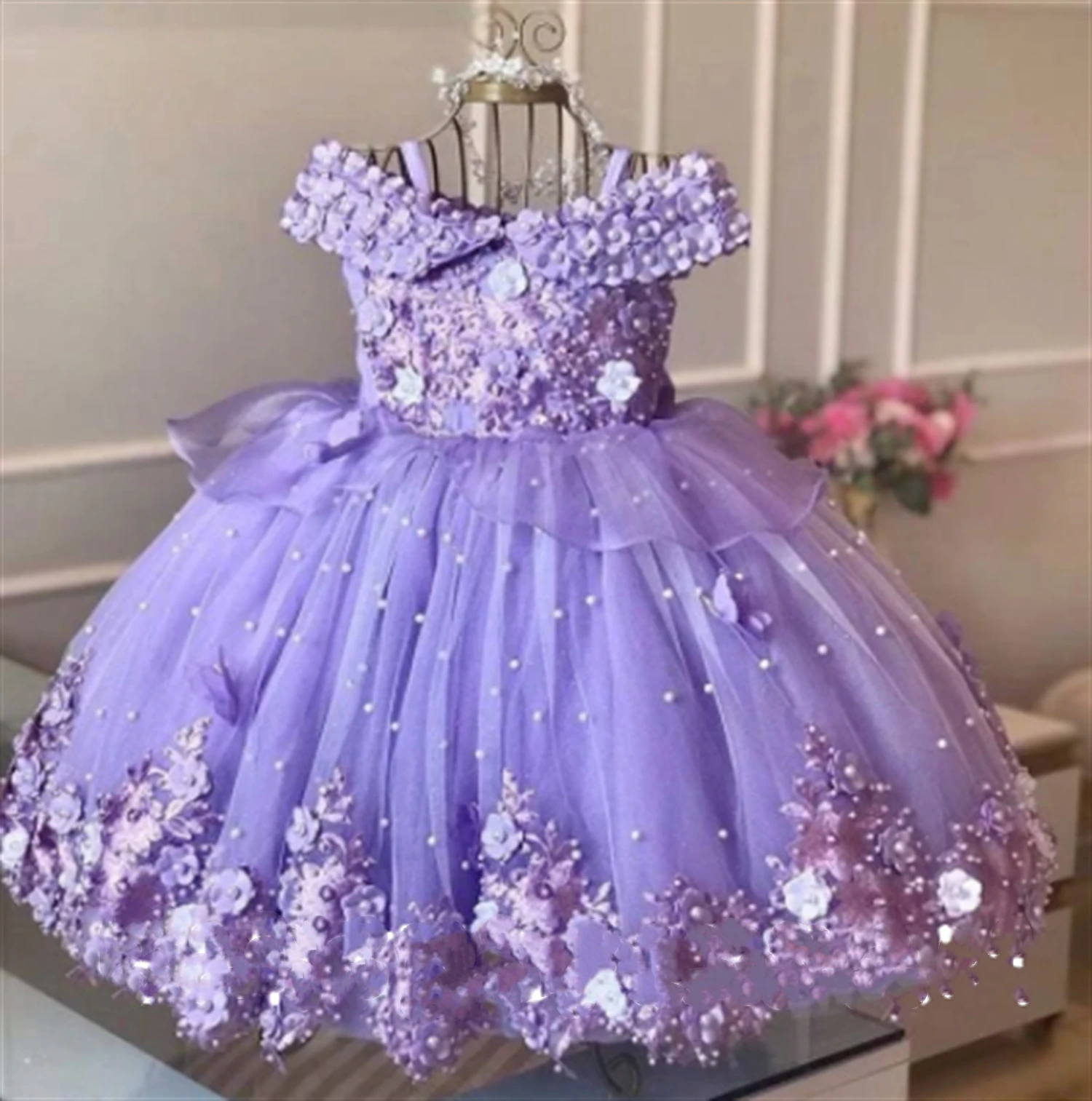 

Детское платье с аппликацией для первого причастия, Цветочное платье для девочек с жемчугом, 3d бабочки, наряды для малышей, платье для маленьких принцесс на день рождения