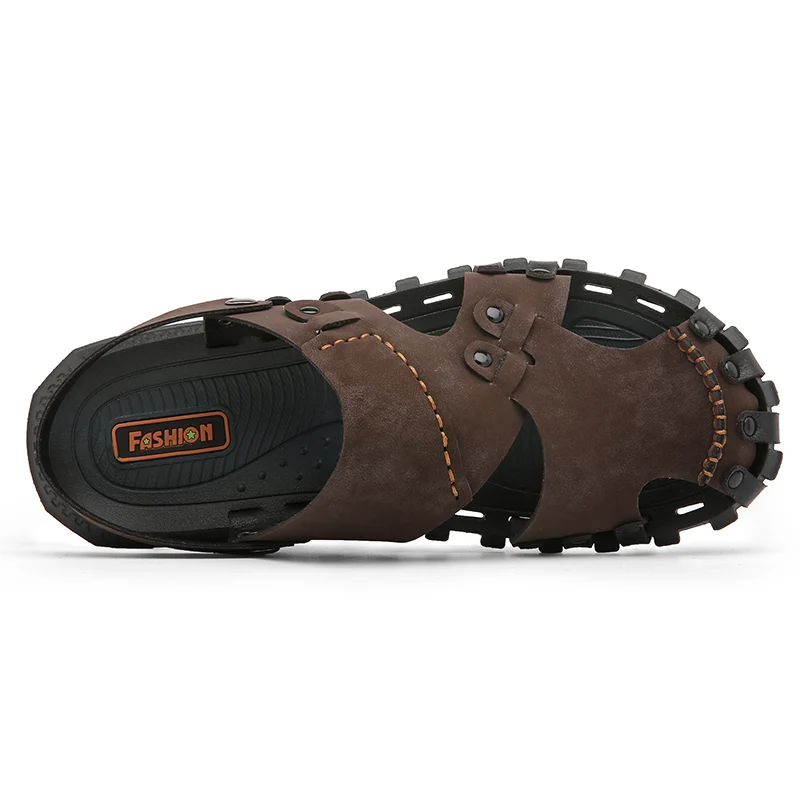 Men Clogs Sandals Summer Outdoor SlippersBeach Aqua Shoes Men Slip On Garden Sandals Casual Shoes Water Shoes Quick-Drying