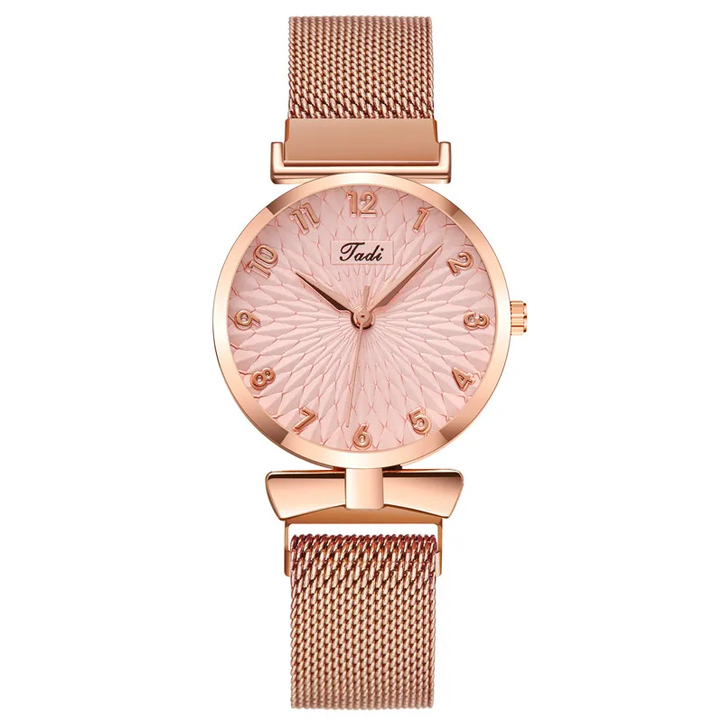 

Watches Women Fashion Rose gold 3D Flower Quartz Watch Female Luxury Magnet Steel Mesh Wristwatches Ladies Relogio Masculino