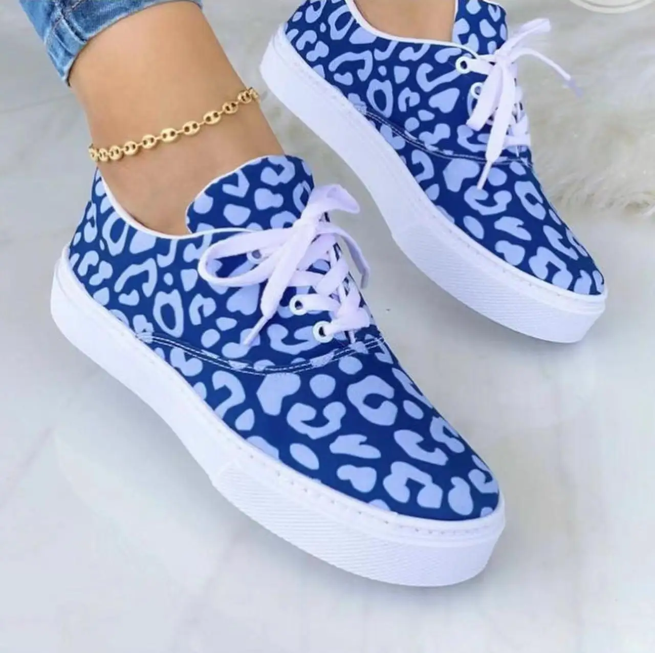 New Print Women Shoes Spring Plaid Lace-Up Sneakers Print Fashion Canvas Sneakers Light Walking Women's leisure Shoes Large size