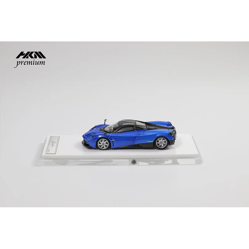 Предпродажа HKM 1:64 Huayra Coupe литая под давлением диорама с полной открытой дверью