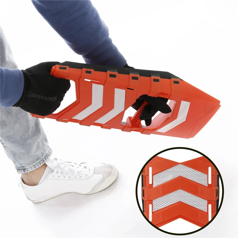

Winter Auto Car Magic Window Windshield Car Ice Scraper Shaped Snow Remover Deicer Cone Snow Relief Tool Scraping Dropship