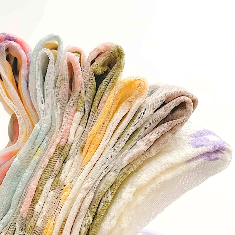 Ultra-thin Transparent Crystal Silk Socks Women Fashion Summer Harajuku Fresh Socks Retro Flower Streetwear Elastic Long Socks