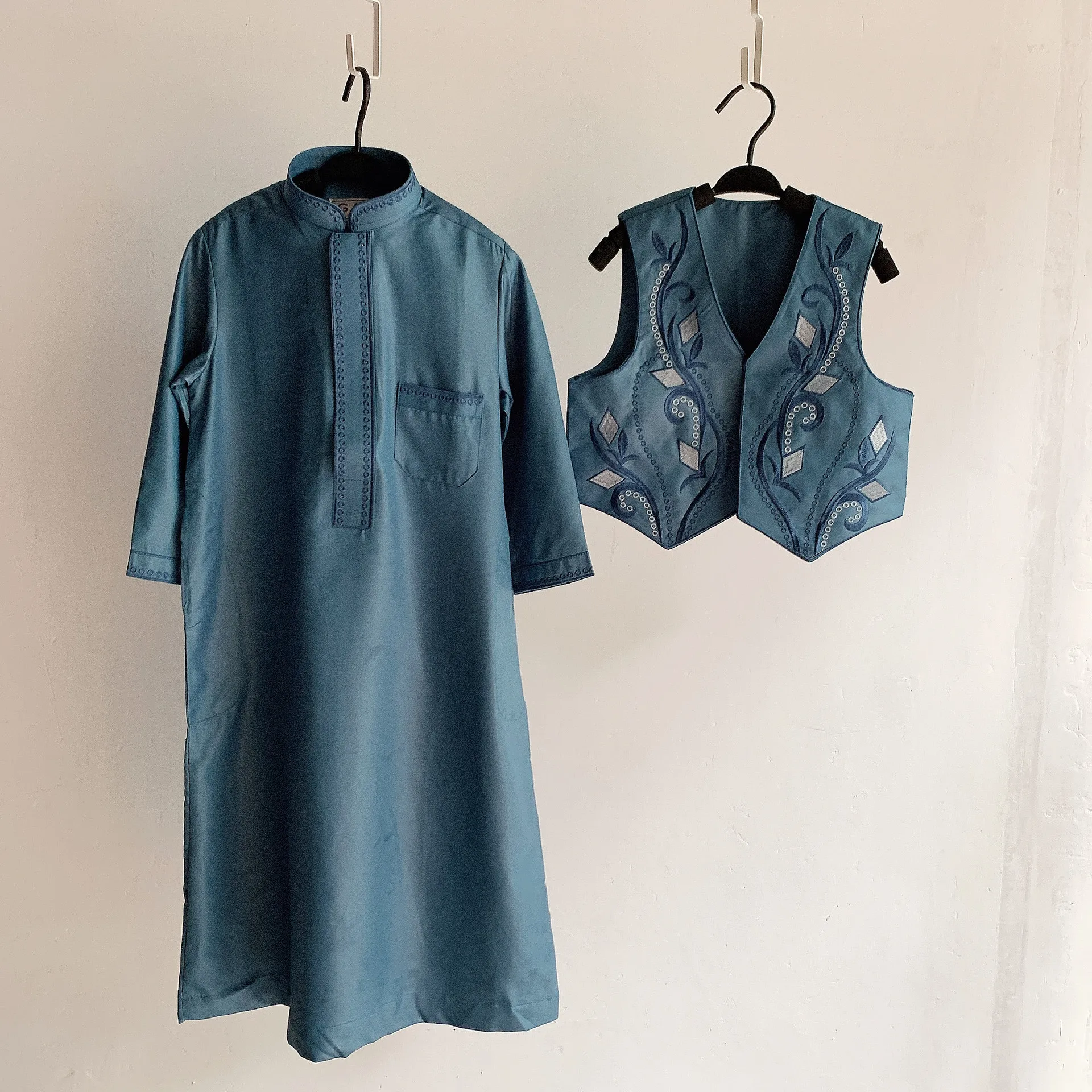 Muslim Boys Jubba Thobe Plain Simple Robe With Embroider Waistcoat Arab India Islam Child Traditional Dress Malaysia Moslem Sets