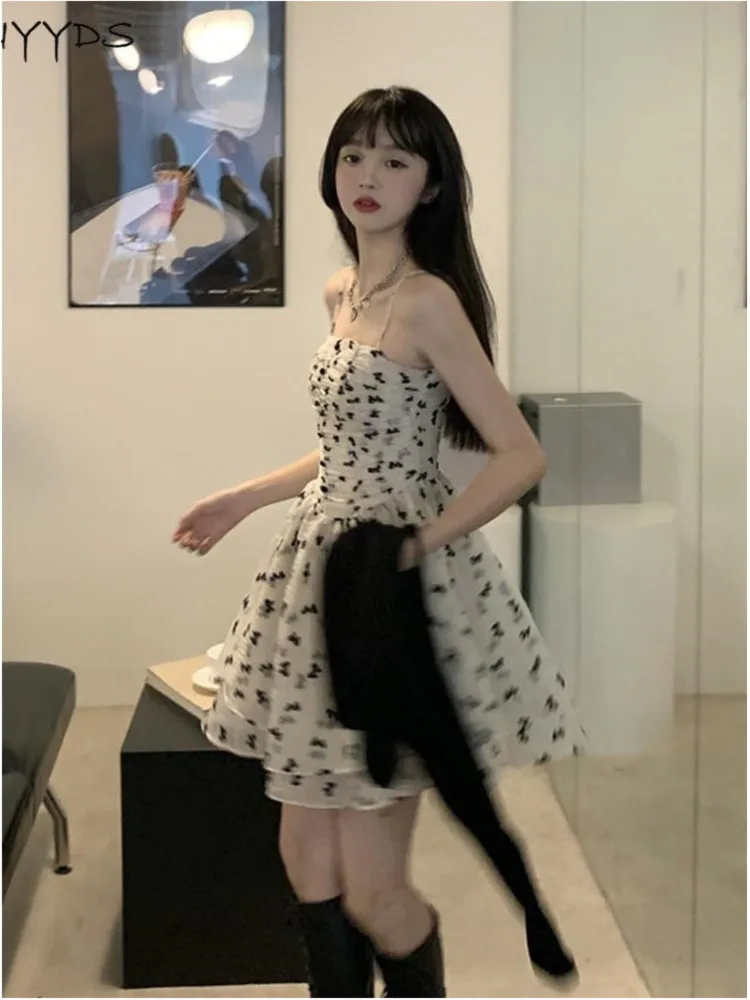 Новинка весна-лето 2022 комбинезон на бретелях юбка кардиган верхнее пальто костюм