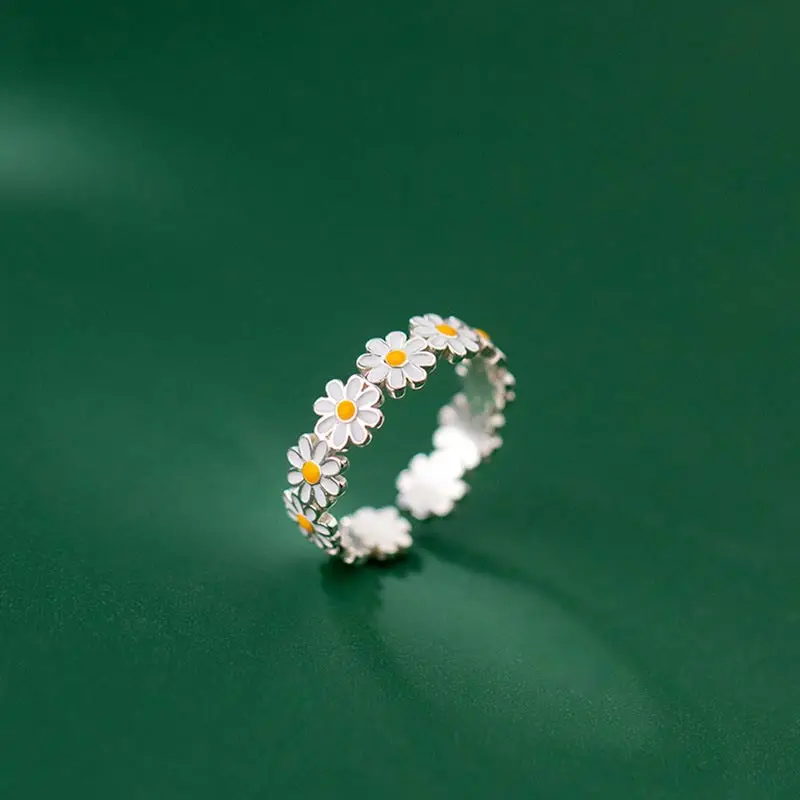 

Ring Woman Trends 2022 Daisy Flower Rings Sweet Rings For Women Adjustable Opening Finger Ring Korean Fine Jewelry Wedding Gift