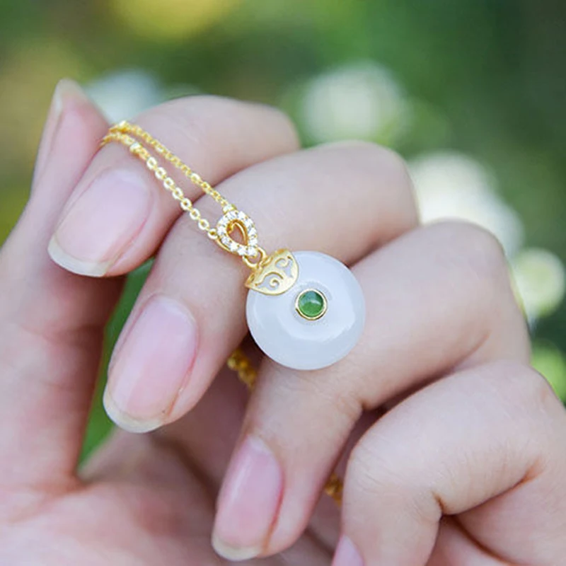 

Новое серебряное ожерелье с подвеской из натуральной яшмы Хэтянь ожерелье в китайском Королевском Стиле маленькие милые очаровательные бр...