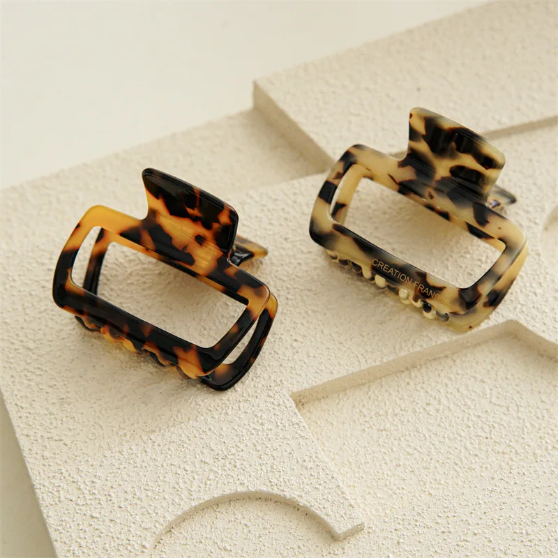 

Lastic Band Colorful Cartoon Beautiful Scrunchies HairBand Ladies Or Girls Hair Accessories