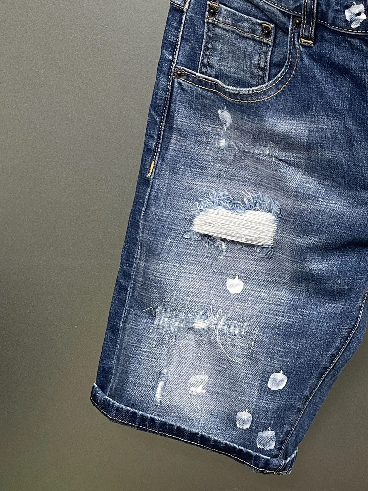 2024 модные мужские джинсовые шорты D2 джинсы потертые повседневные